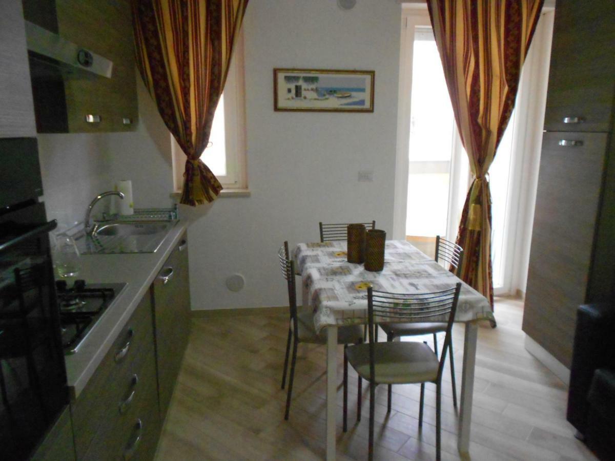 Country House Prima Casa Villa ฟรานคาวิลลา อัลมาเร ภายนอก รูปภาพ